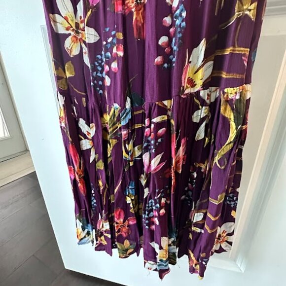 Long Sleeve Floral Maxi Dress - Picture 4 of 7